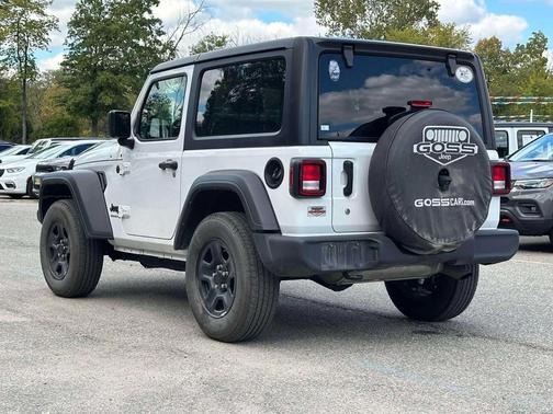 2022 Jeep Wrangler Sport
