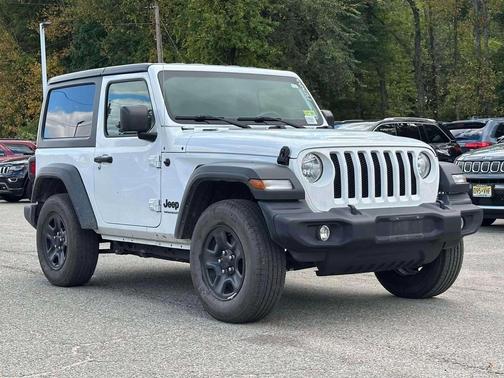 2022 Jeep Wrangler Sport