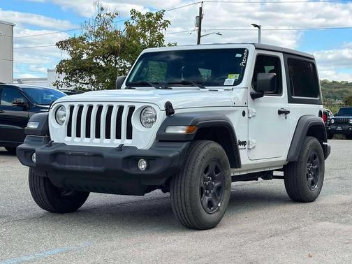2022 Jeep Wrangler Sport