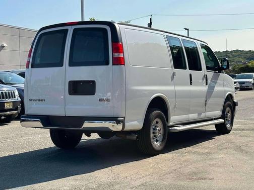 2024 GMC Savana 2500 Work Van