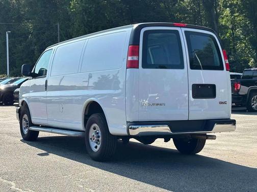 2024 GMC Savana 2500 Work Van
