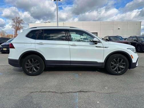 2022 Volkswagen Tiguan 2.0T SE 4MOTION