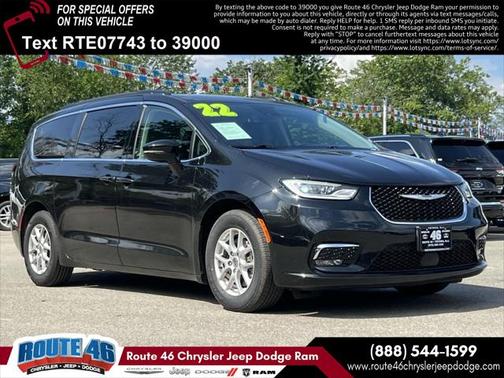 2022 Chrysler Pacifica Touring L