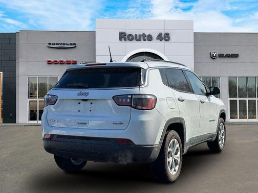 2025 Jeep Compass Latitude