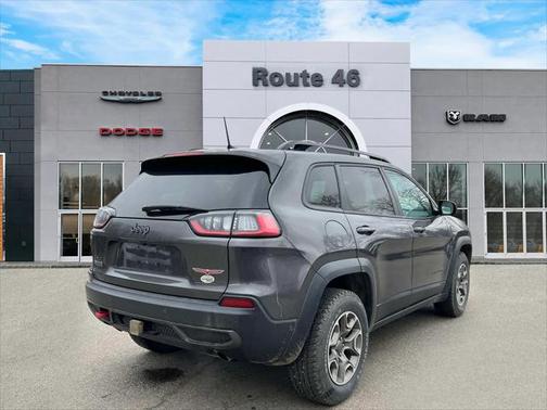 2022 Jeep Cherokee Trailhawk
