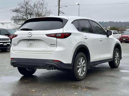 2023 Mazda CX-5 2.5 S Preferred Package