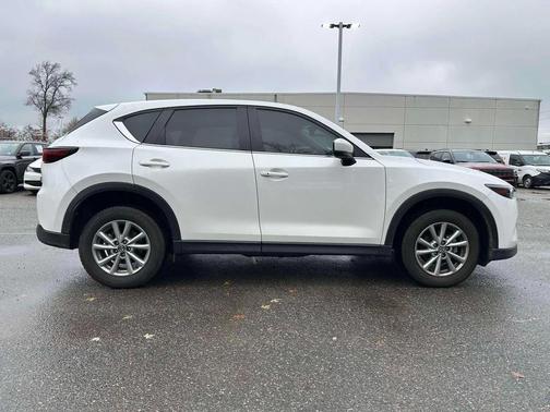 2023 Mazda CX-5 2.5 S Preferred Package