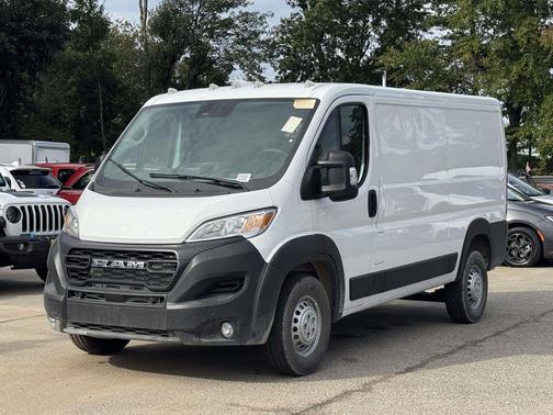 2025 RAM ProMaster 1500 Low Roof