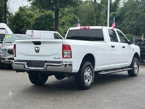 2024 RAM 3500 Tradesman Crew Cab 4x4 8' Box