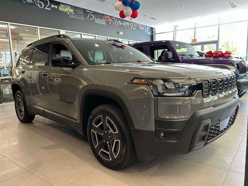 Sting-Gray Clearcoat 2026 Jeep Cherokee Limited