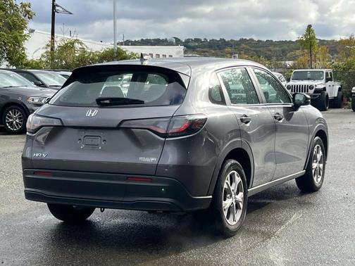 2024 Honda HR-V LX