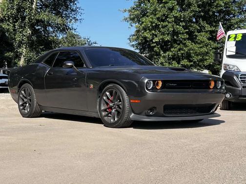 2022 Dodge Challenger R/T Scat Pack