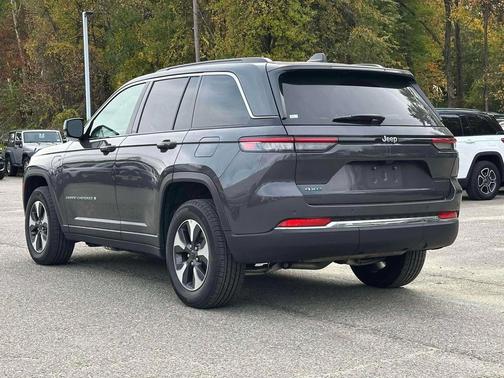 2024 Jeep Grand Cherokee 4xe Base