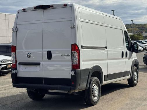 2025 RAM ProMaster 1500 Base