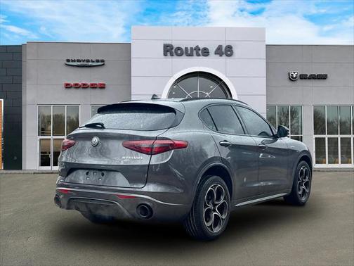 2022 Alfa Romeo Stelvio Ti