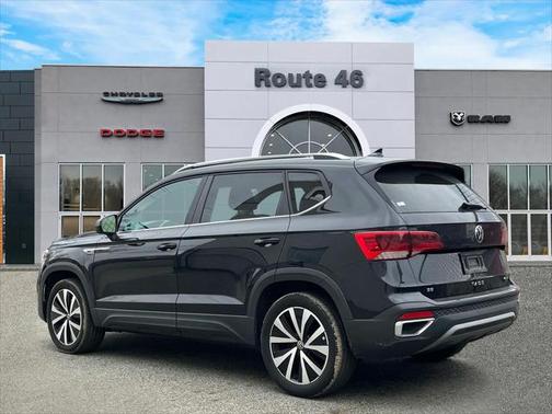 2022 Volkswagen Taos 1.5T SE