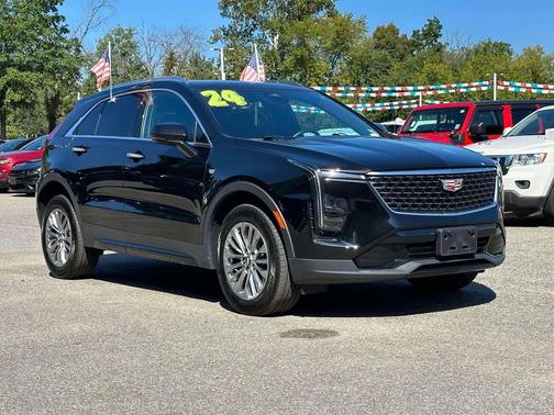 2024 Cadillac XT4 Premium Luxury