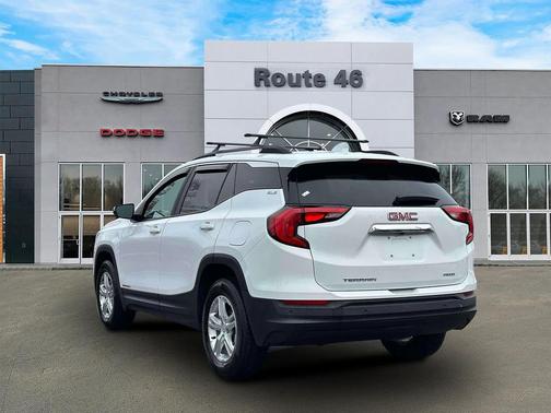 2021 GMC Terrain SLE