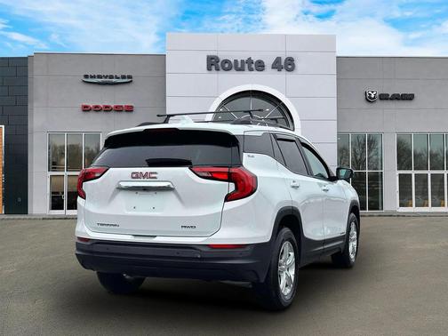 2021 GMC Terrain SLE