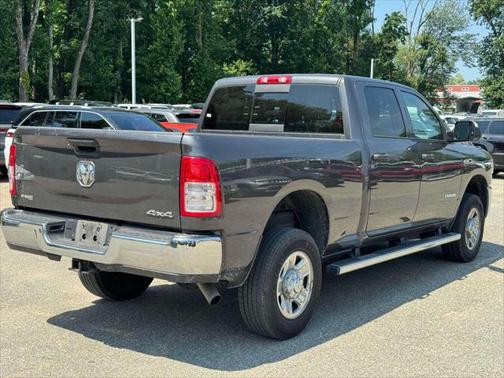 2022 RAM 2500 Tradesman Crew Cab 4x4 6'4' Box