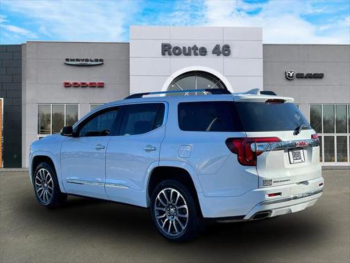 2022 GMC Acadia Denali