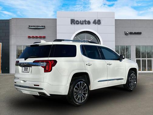 2022 GMC Acadia Denali
