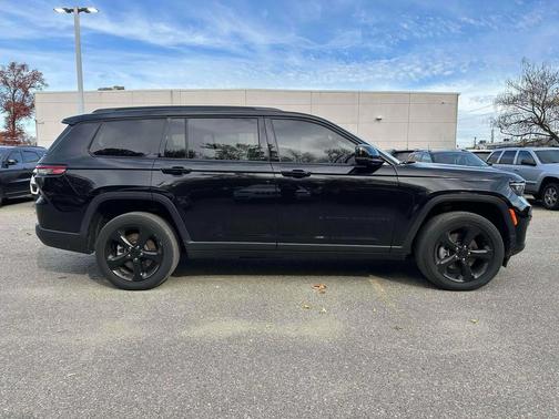 2023 Jeep Grand Cherokee L Altitude