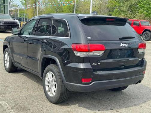2022 Jeep Grand Cherokee Laredo
