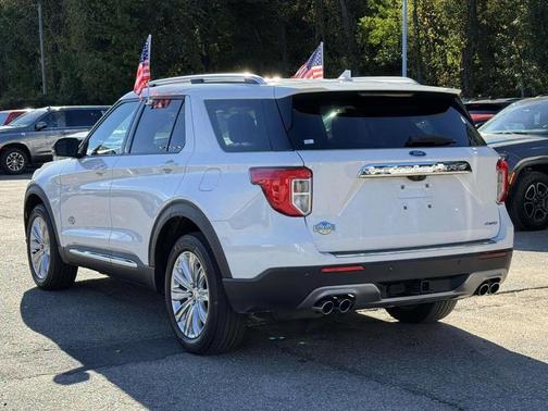 2022 Ford Explorer King Ranch