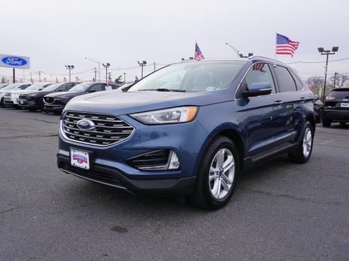 Photo 3 of 19 of 2019 Ford Edge SEL