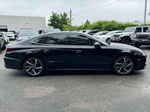 2022 Hyundai SONATA SEL Plus