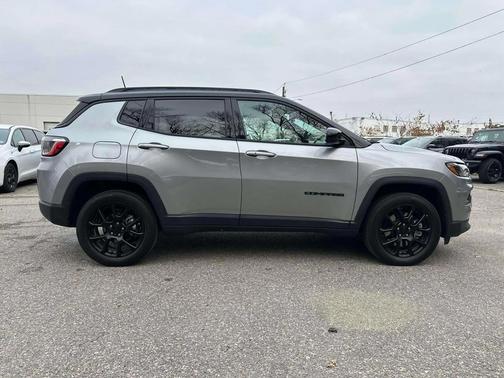 2023 Jeep Compass Latitude