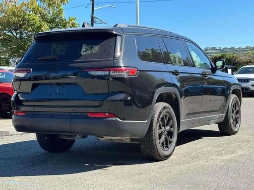 2024 Jeep Grand Cherokee L Altitude