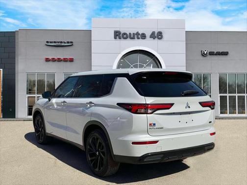 2023 Mitsubishi Outlander SEL Black Edition S-AWC