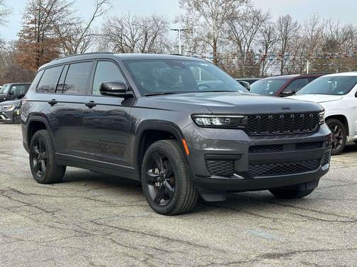 2023 Jeep Grand Cherokee L Altitude