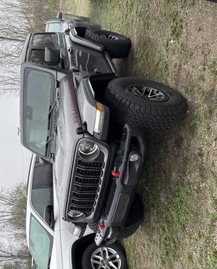 Granite Crystal Metallic Clearcoat 2025 Jeep Wrangler Rubicon