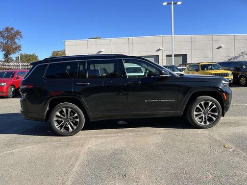 2023 Jeep Grand Cherokee L Overland
