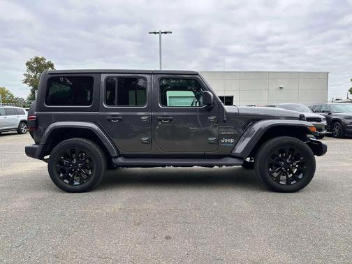2022 Jeep Wrangler Unlimited 4xe Sahara