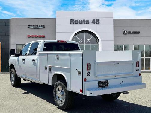 2024 RAM 2500 Tradesman Crew Cab 4x4 8' Box