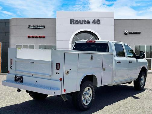 2024 RAM 2500 Tradesman Crew Cab 4x4 8' Box