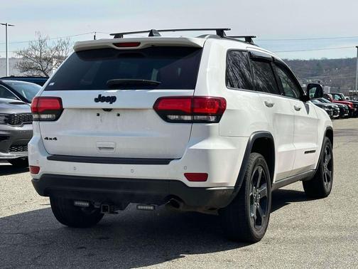 2019 Jeep Grand Cherokee Upland