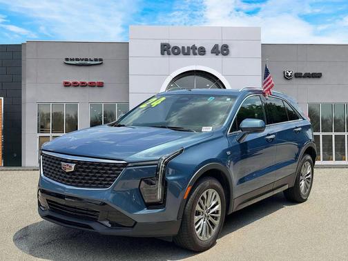 2024 Cadillac XT4 Premium Luxury