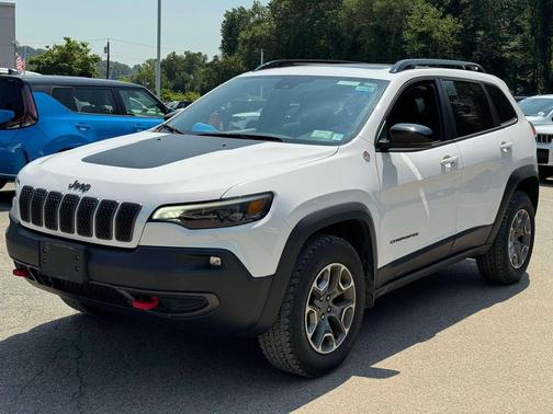 2022 Jeep Cherokee Trailhawk