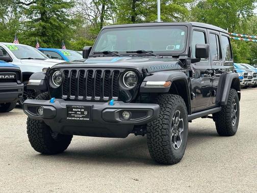 Black Clearcoat 2023 Jeep Wrangler 4xe Rubicon