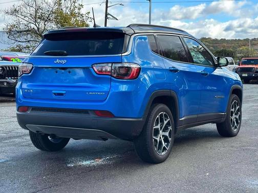 2024 Jeep Compass Limited