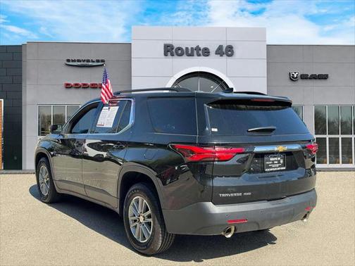 2023 Chevrolet Traverse LT Leather