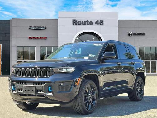 2024 Jeep Grand Cherokee 4xe Anniversary Edition