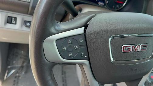 2022 GMC Acadia AWD SLT