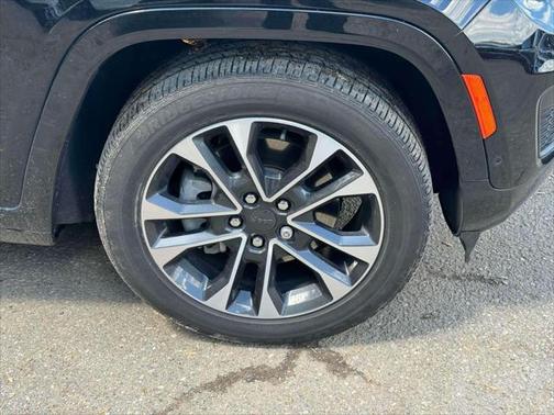 2023 Jeep Grand Cherokee 4xe Overland