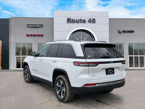2023 Jeep Grand Cherokee 4xe Base